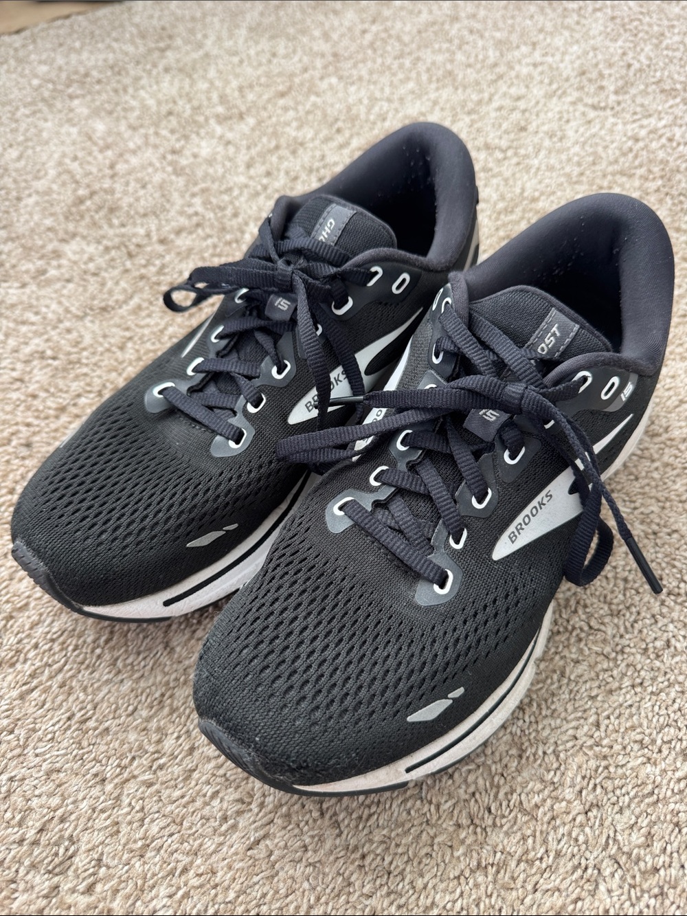 Brooks Women's Black and White Running Shoes